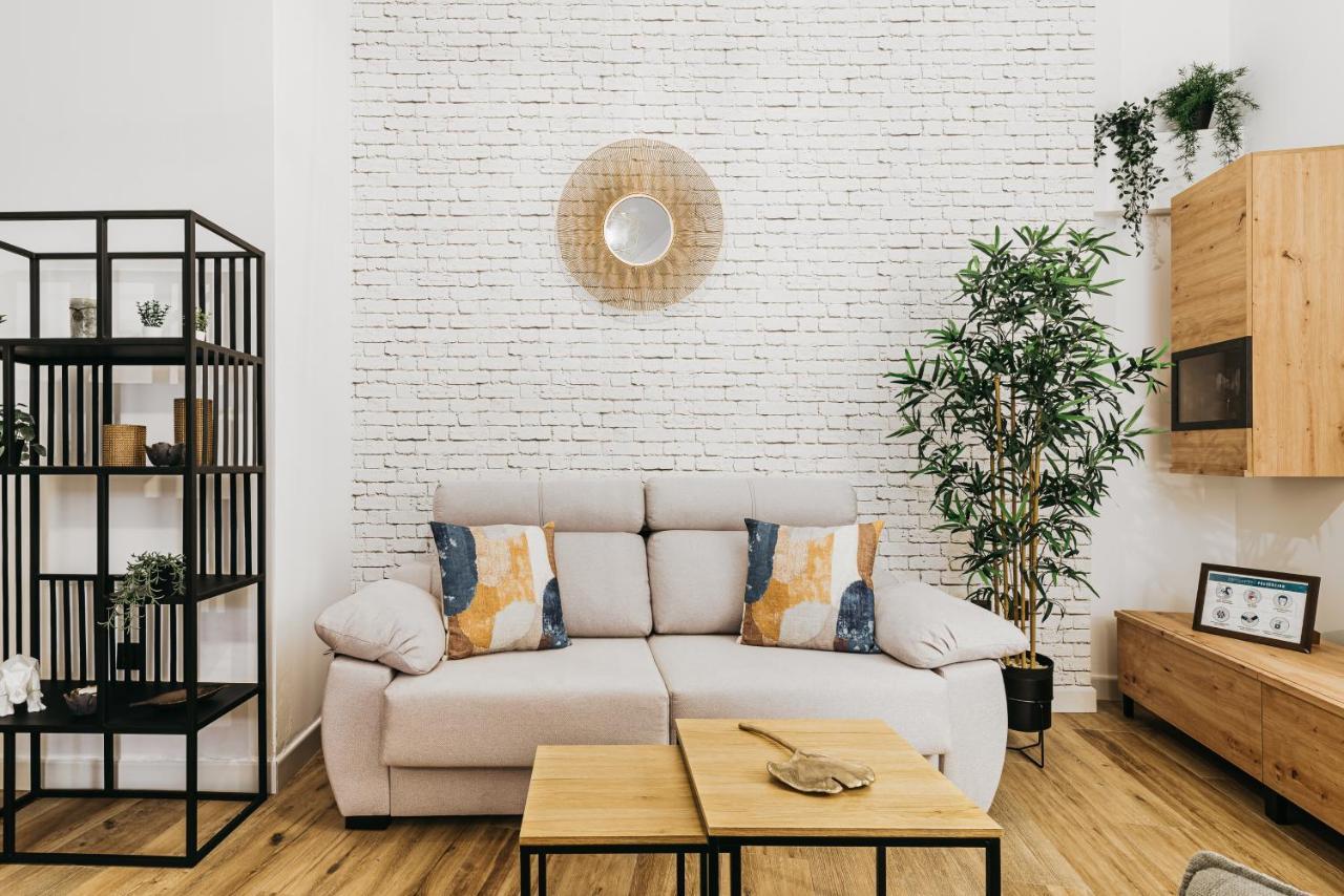 Apartamento Macarena Junto A La Basilica De La Macarena Севиля Екстериор снимка